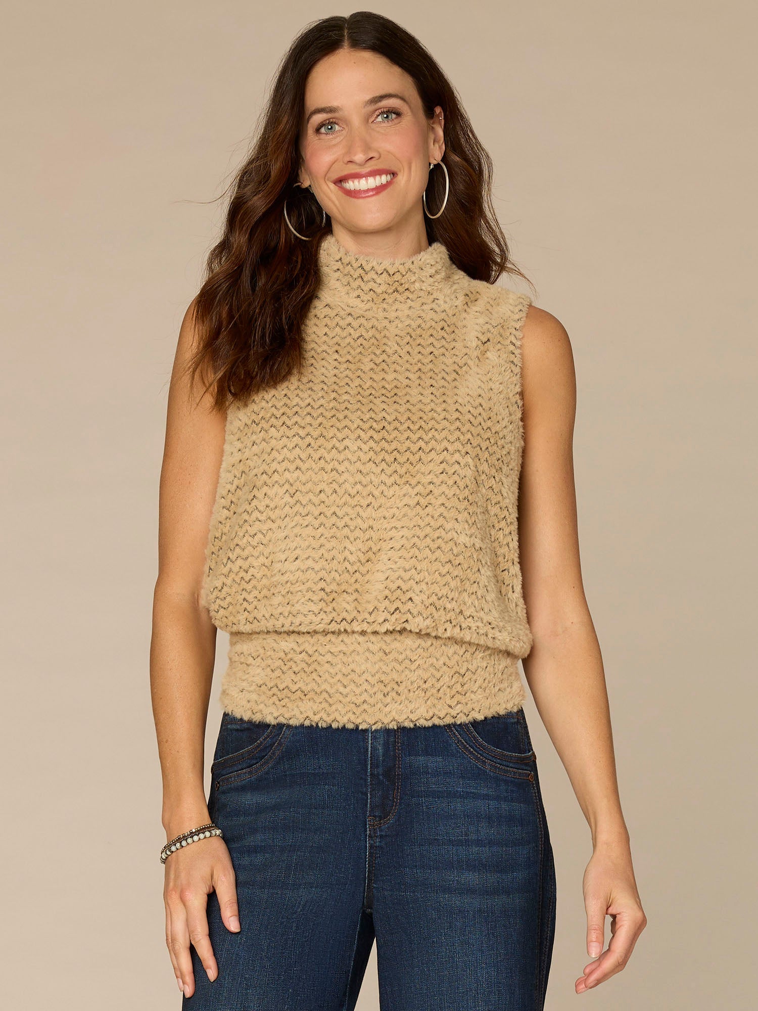 Sleeveless Turtle Neck Banded Ruched Hem Knit Top